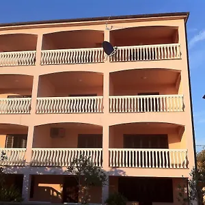 Apartman Bernarda 1 