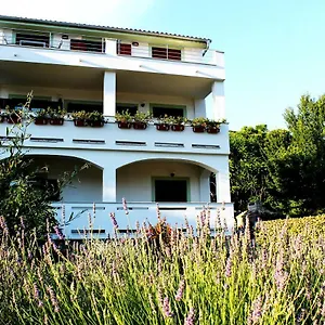 Frgacic Apartmán