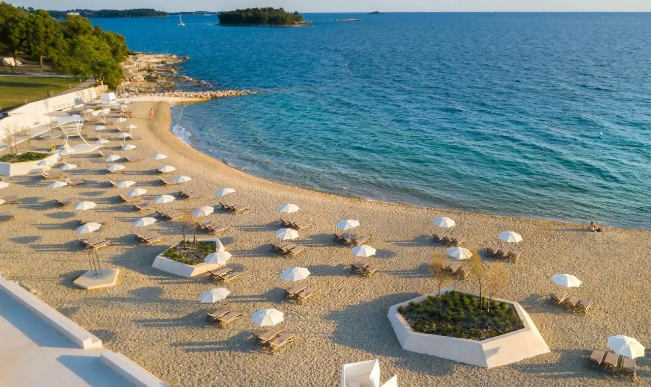 Maistra Select Family Hotel Amarin Rovinj 4*,  Croatia